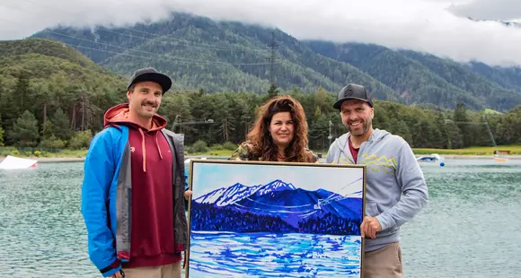 Ötztaler Künstlerin gestaltet Trophäe für Tyrolean Wakeboard Masters