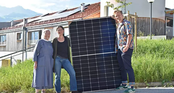 Netzwerk St. Josef in Mils setzt auf erneuerbare Energie durch Photovoltaik