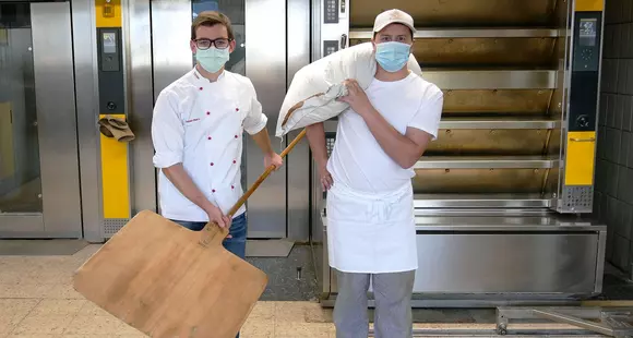 Zwei frisch gebackene Bäckermeister im Bezirk Imst