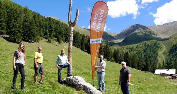 Sprechende Stelen: Die Landschaft im Tiroler Oberland erzählt Geschichten