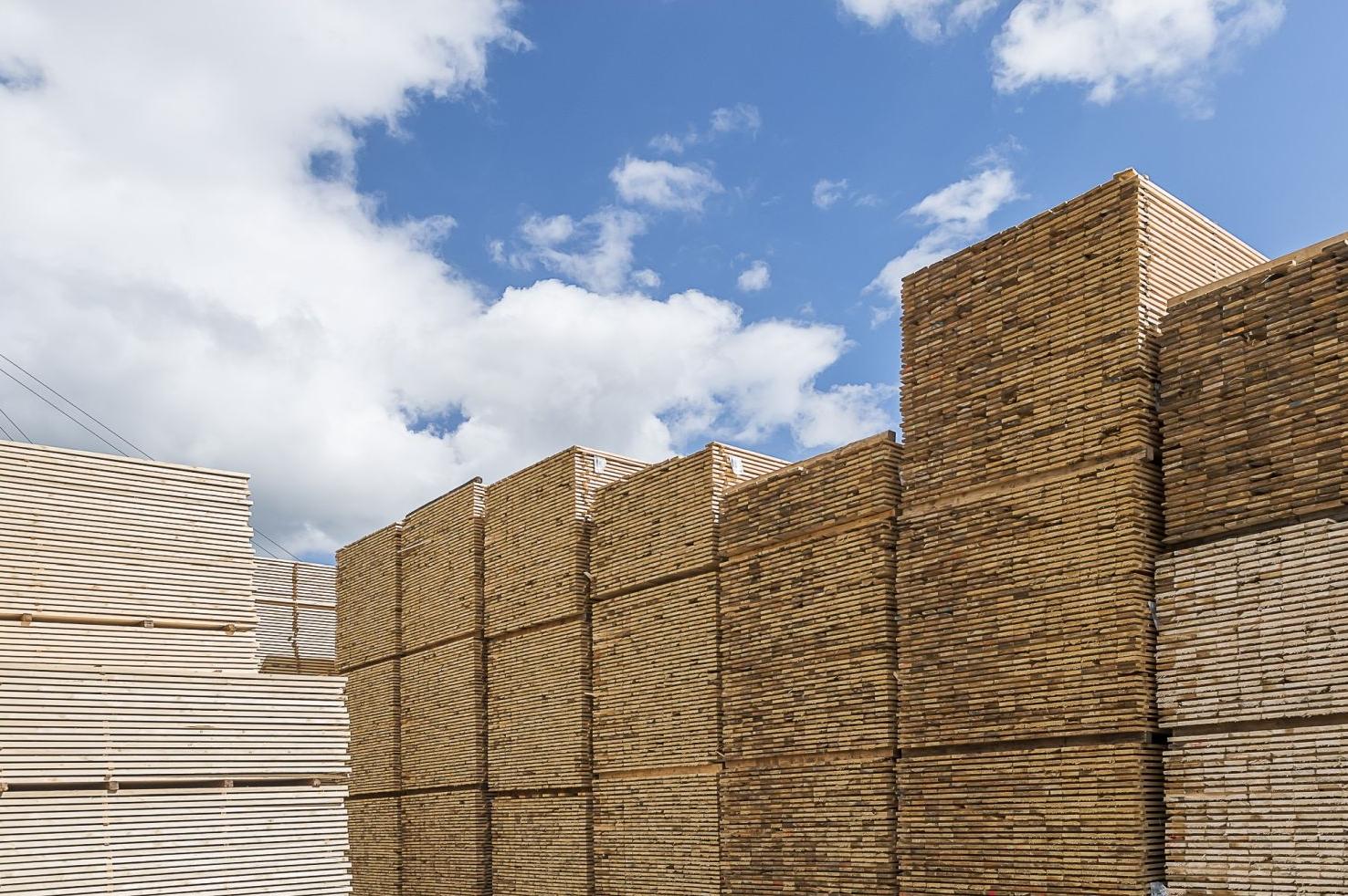 Pfeifer Timber Pfeifer und Timber Base setzen auf strategische Vertriebspartnerschaft ...